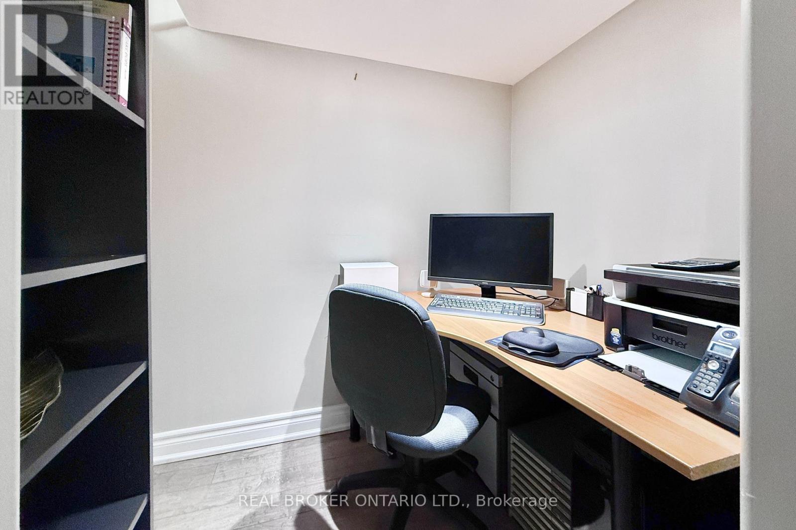 30 LITTLE ANGEL ROAD - 42