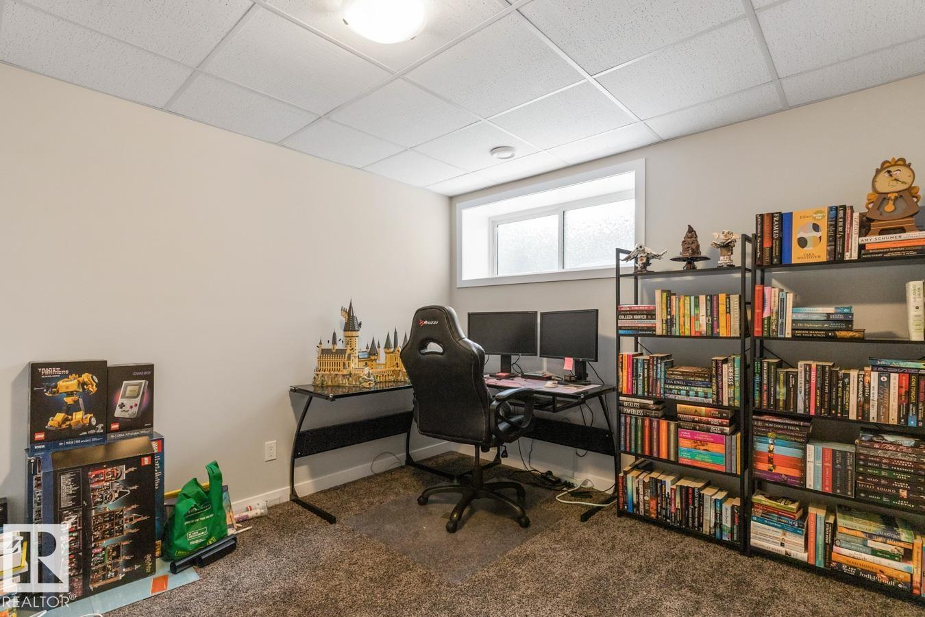 17032 64 ST NW - 37