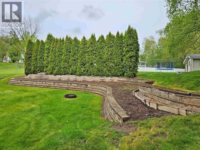 190 REDDEN ROAD - 23