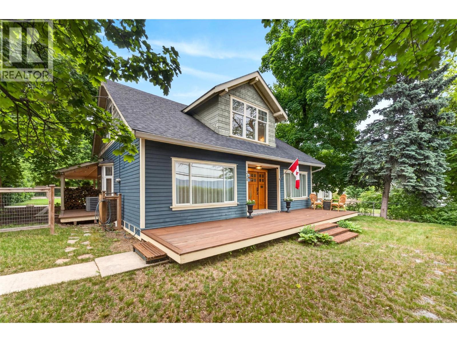 230 Shuswap Street SE - 58