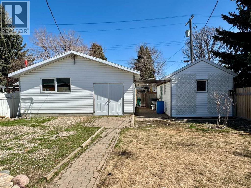 Newly built double detached garage