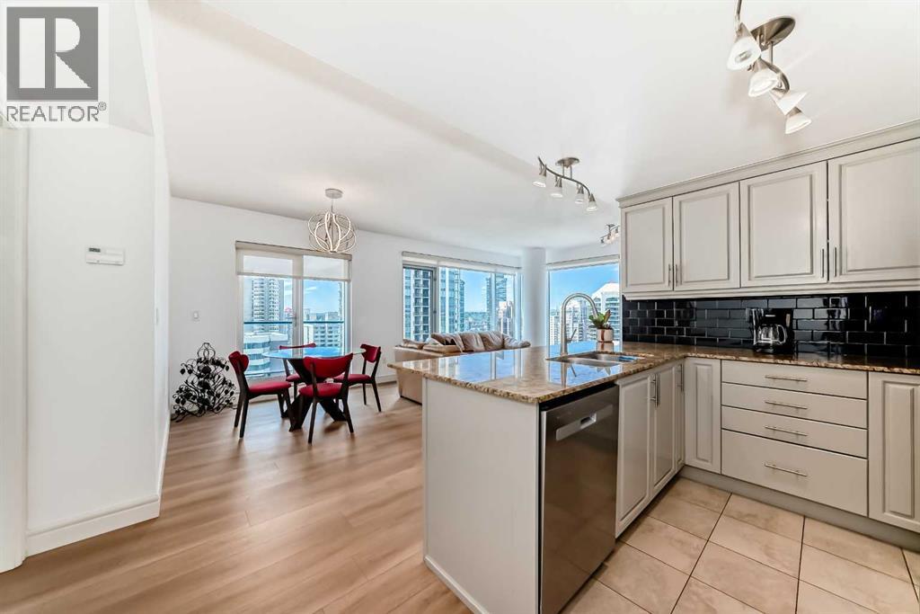 #2408 910 5 Avenue SW - 5