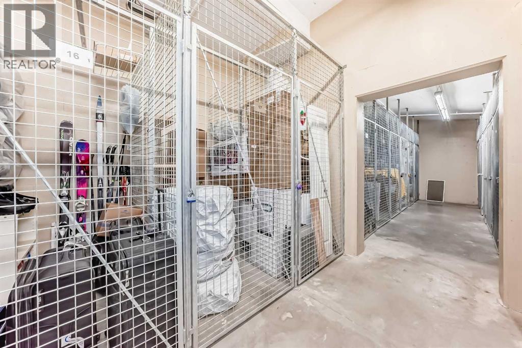 #2408 910 5 Avenue SW - 41