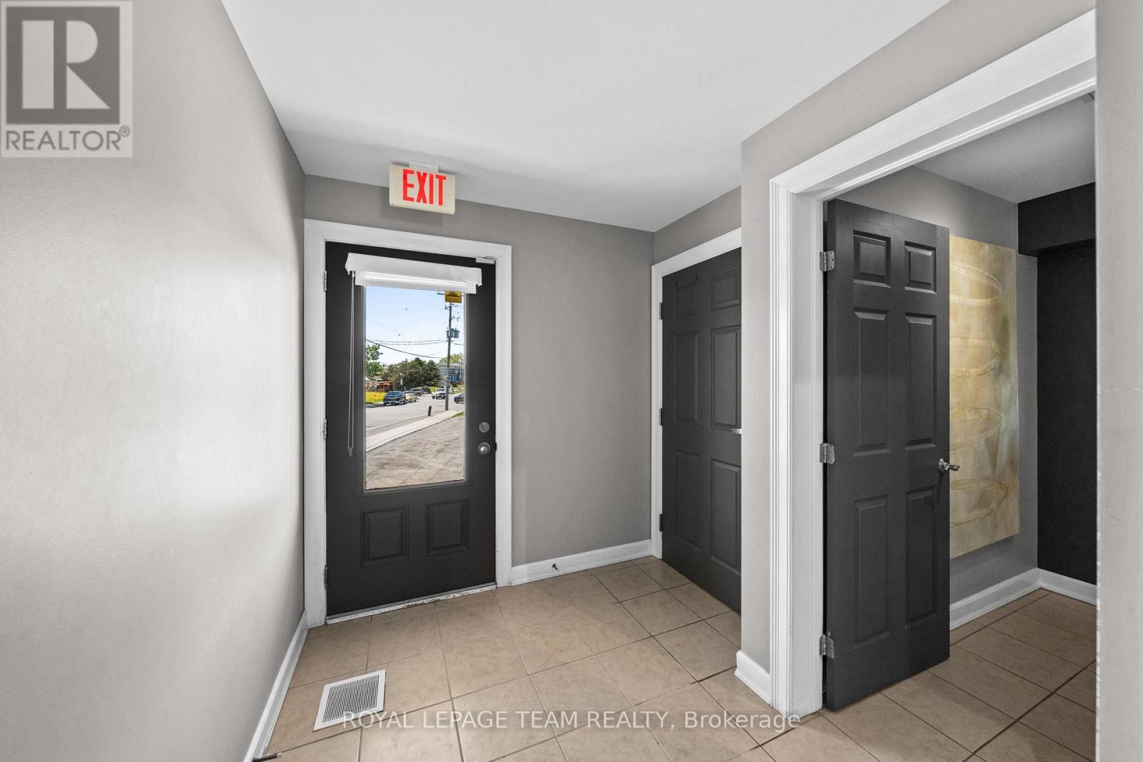 3 Bath Office for Sale in Ottawa – 5550 MANOTICK MAIN STREET, Ottawa – MLS# X13176876 - Image 36