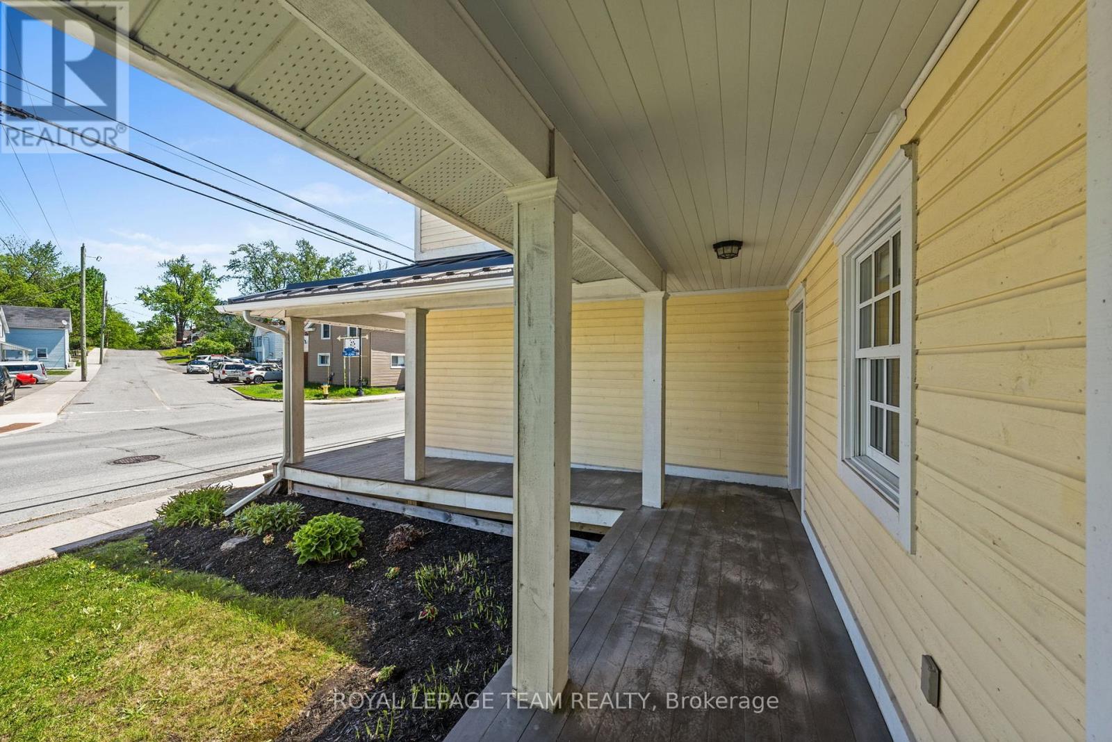 3 Bath Office for Sale in Ottawa – 5550 MANOTICK MAIN STREET, Ottawa – MLS# X13176876 - Image 11