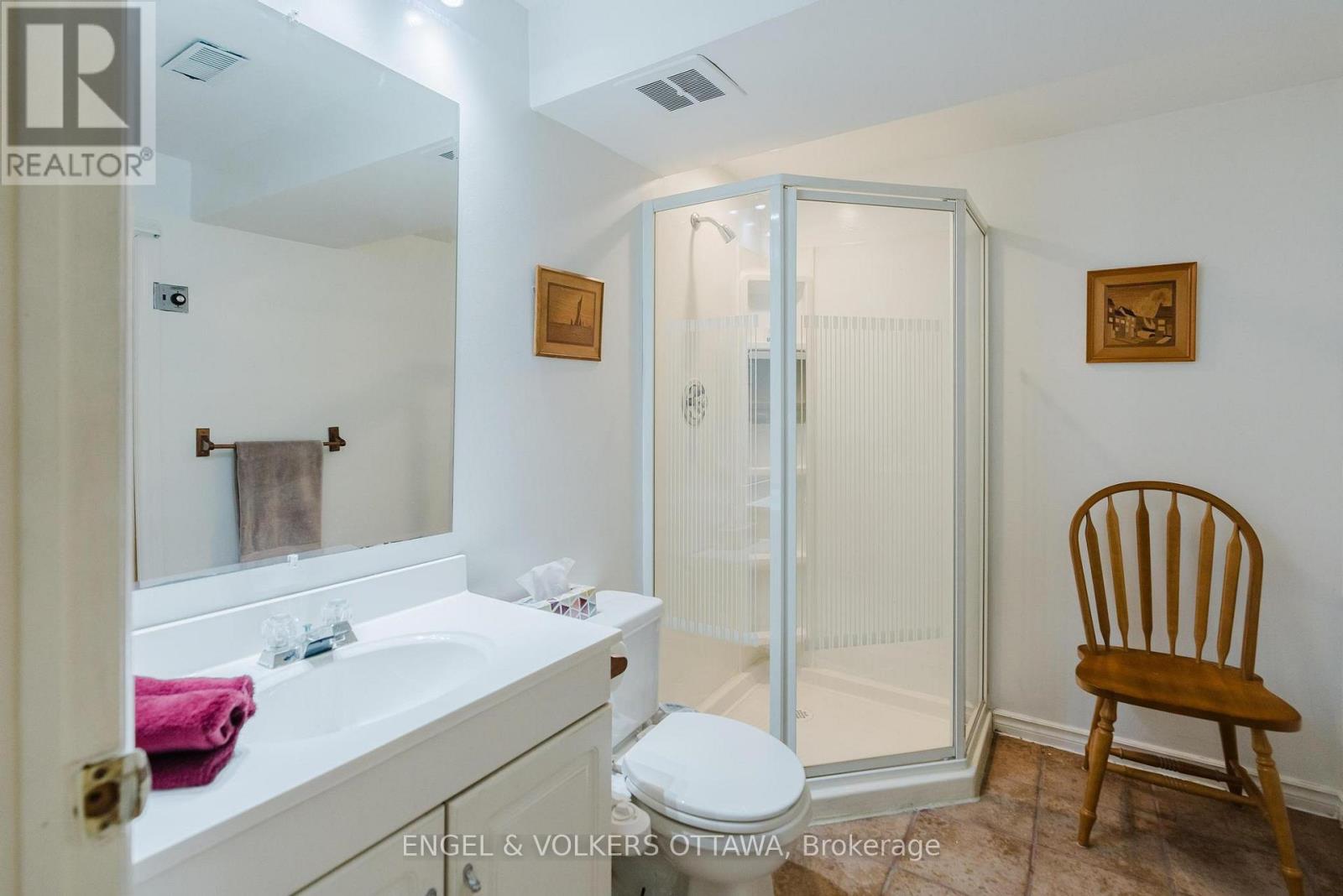 30 HUNTINGS END AVENUE - 36
