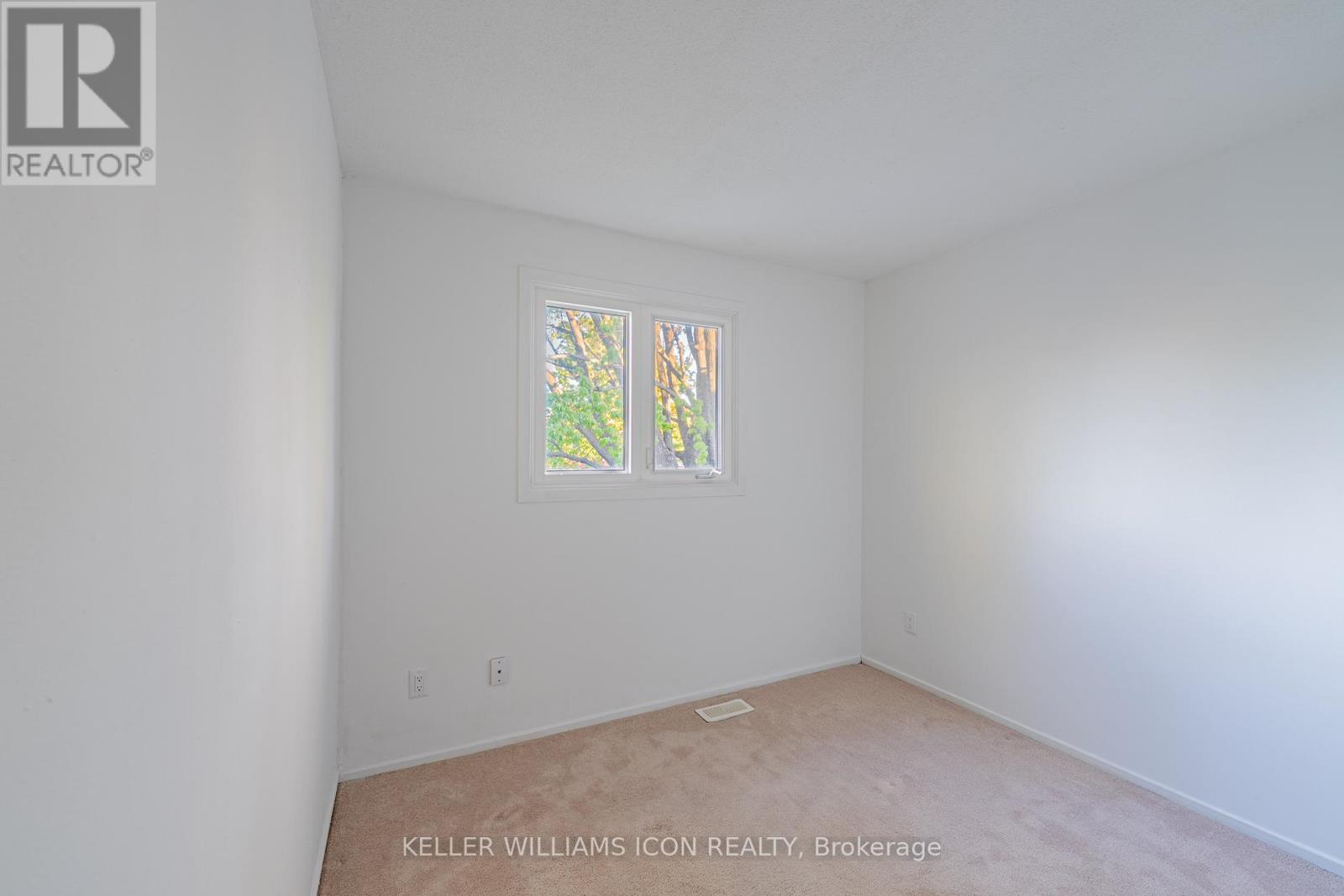 968 MEADOWLANDS DRIVE - 13