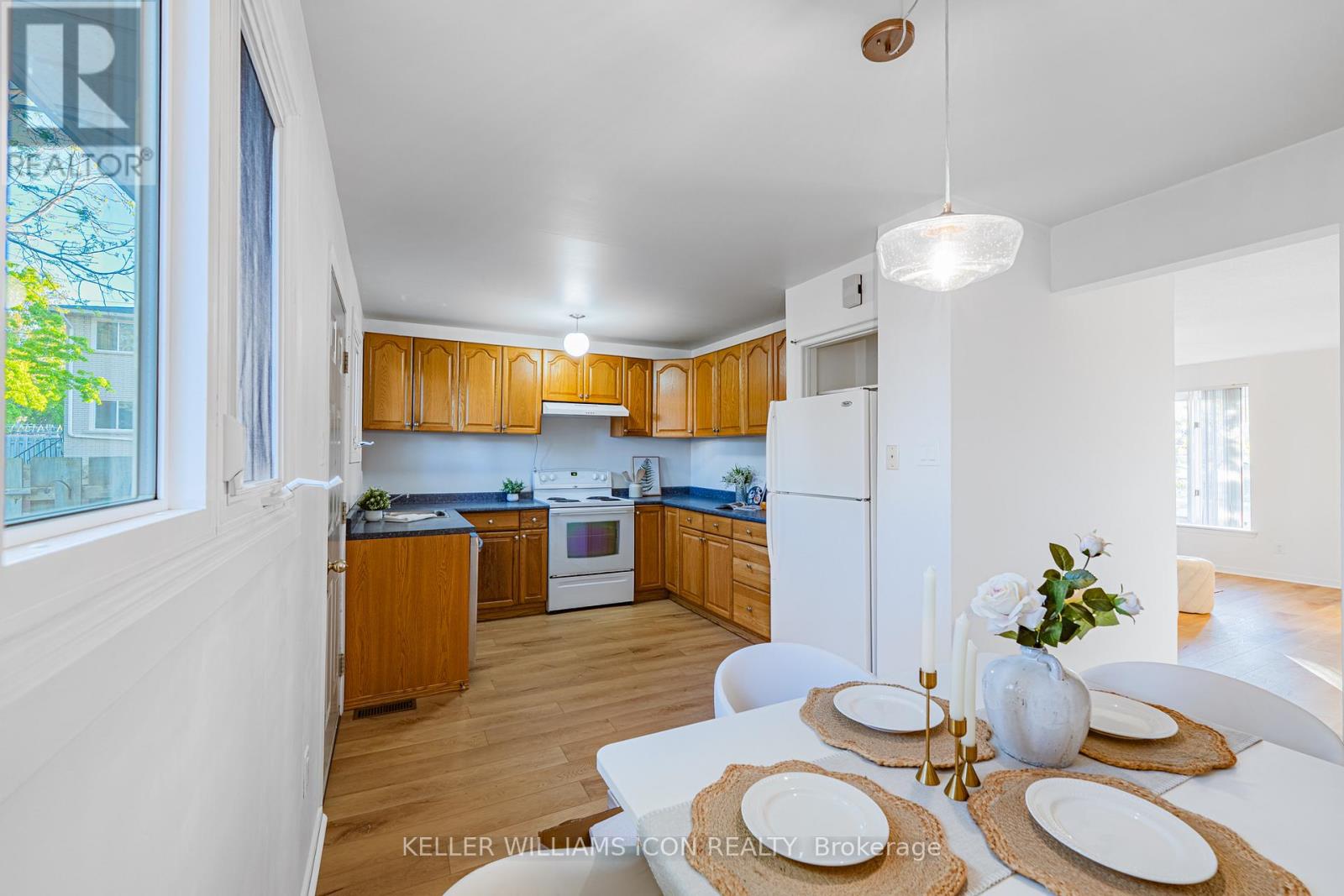 968 MEADOWLANDS DRIVE - 7