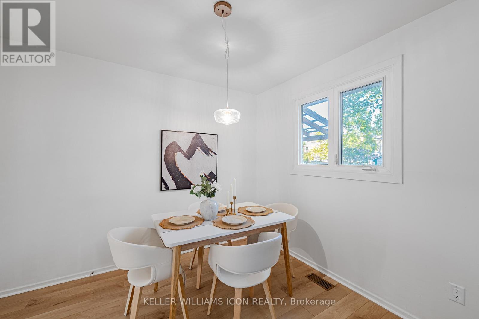 968 MEADOWLANDS DRIVE - 8