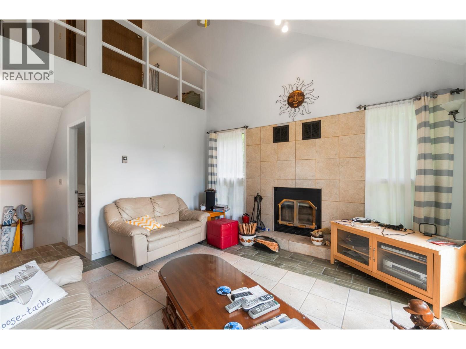 7256 Estate Drive - 11