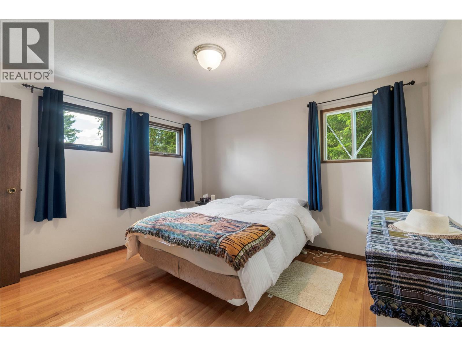 7256 Estate Drive - 19