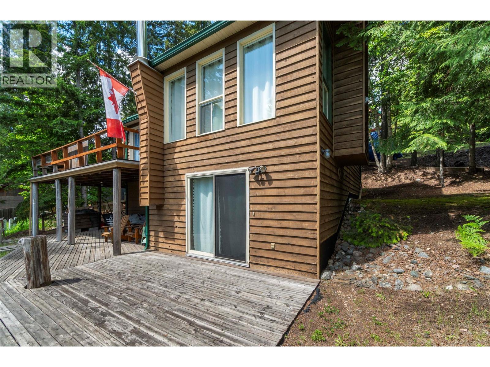 7256 Estate Drive - Image 2