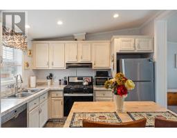 22 Copper Beech Drive, Haldimand, ON N0A1L0 Photo 9