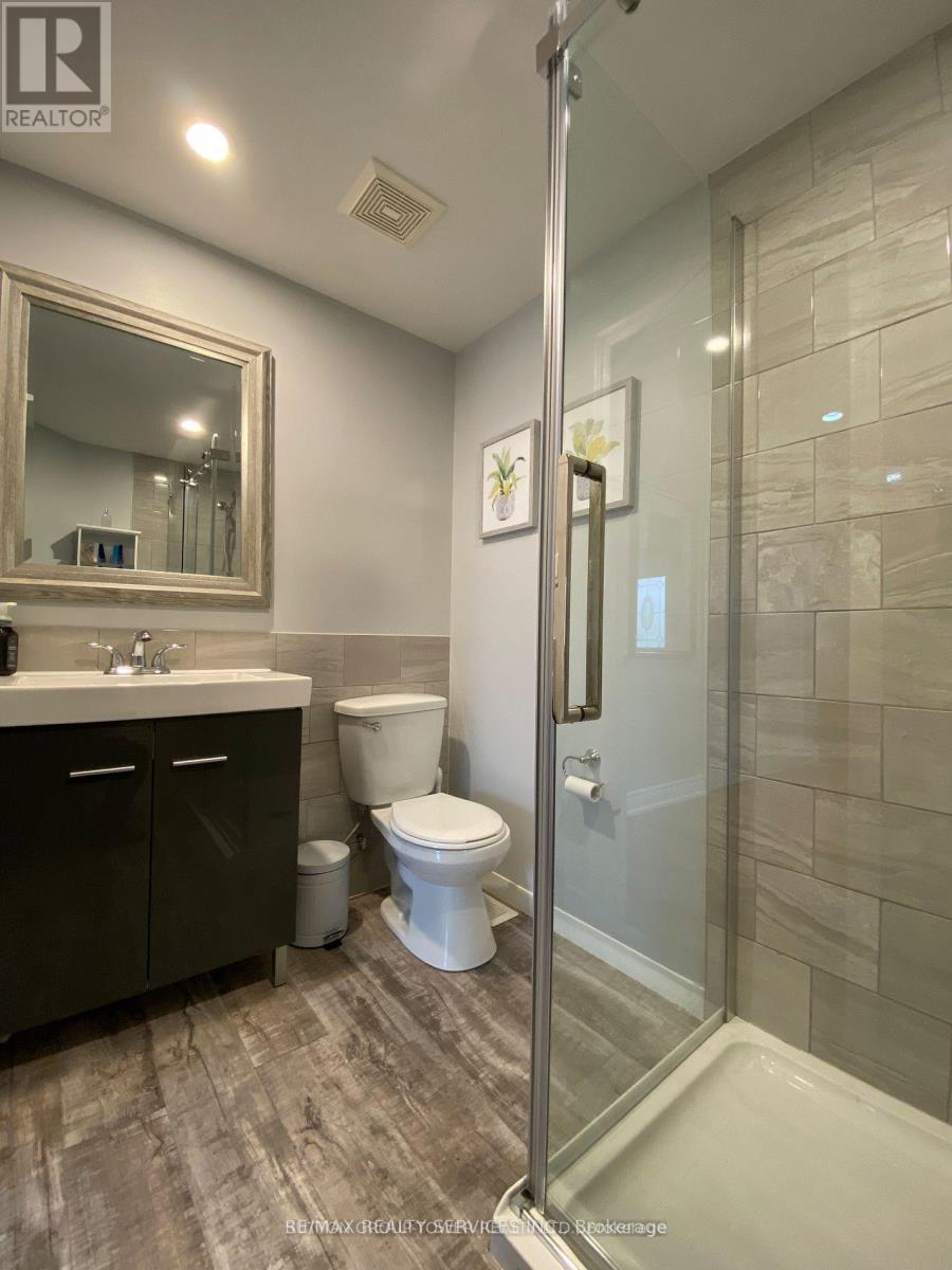 4870 MAPLEVIEW CRESCENT - 3