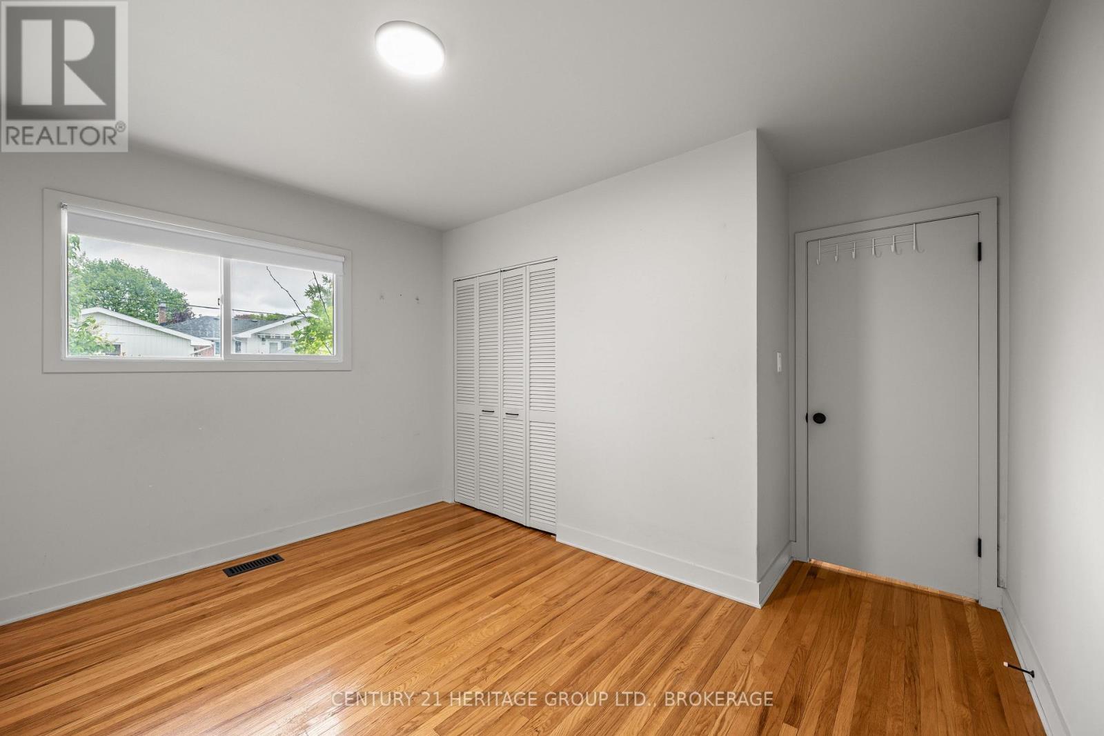 486 KIRKWOOD ROAD E - 22