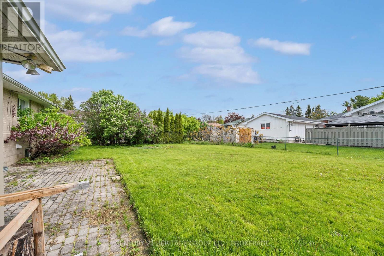 486 KIRKWOOD ROAD E - 7