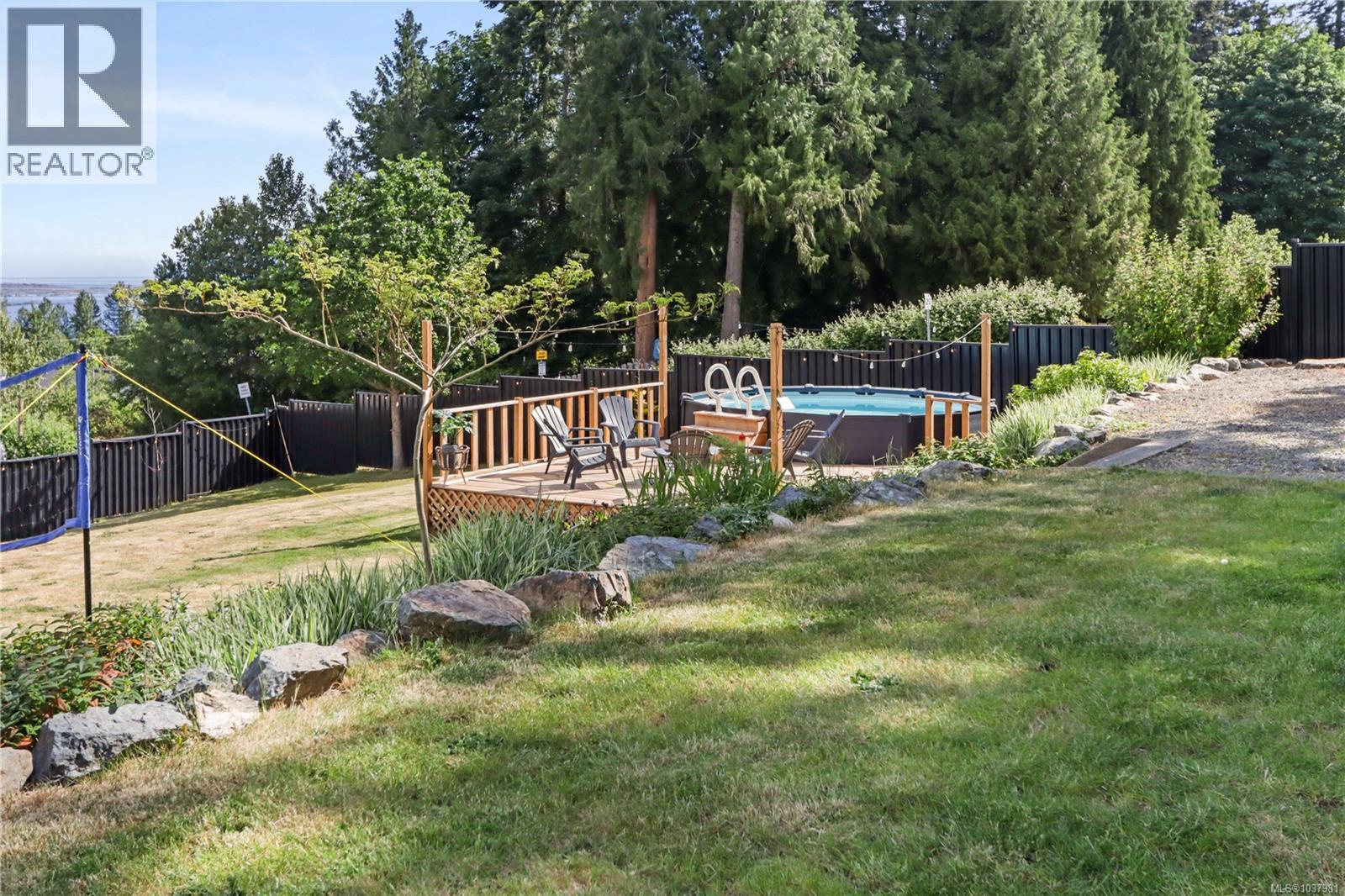 8050 Northwind Dr - 54