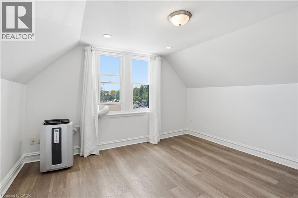 38 NORWAY Avenue - 20