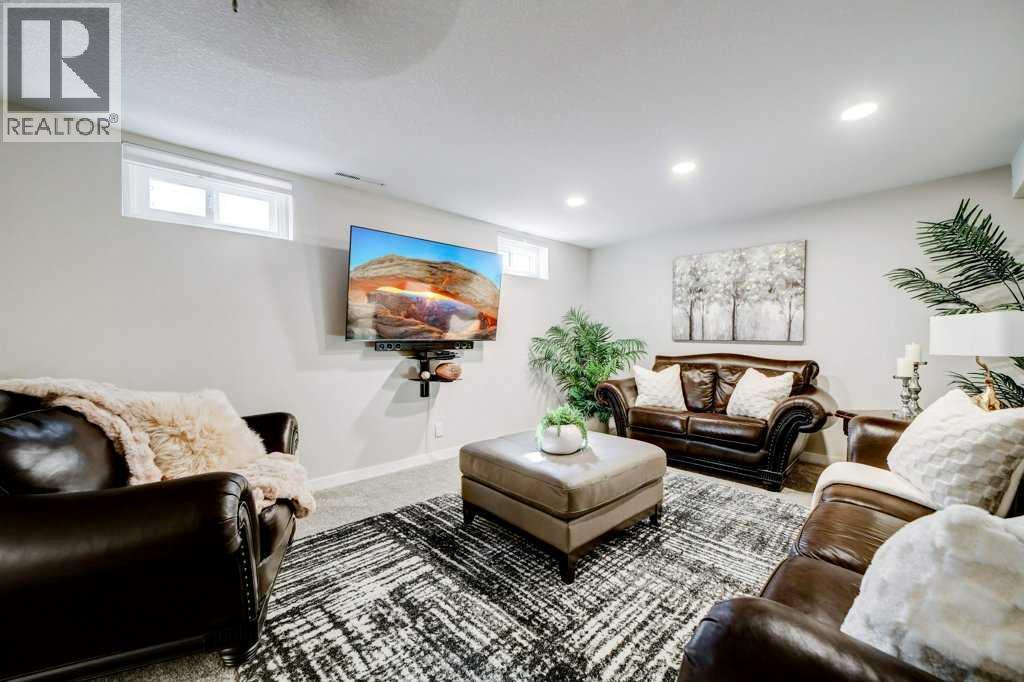 2841 6 Avenue S - 40