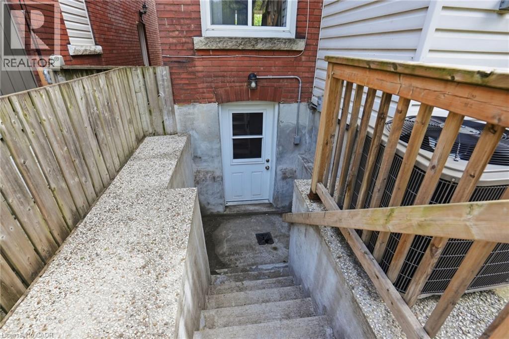 38 NORWAY Avenue - 42