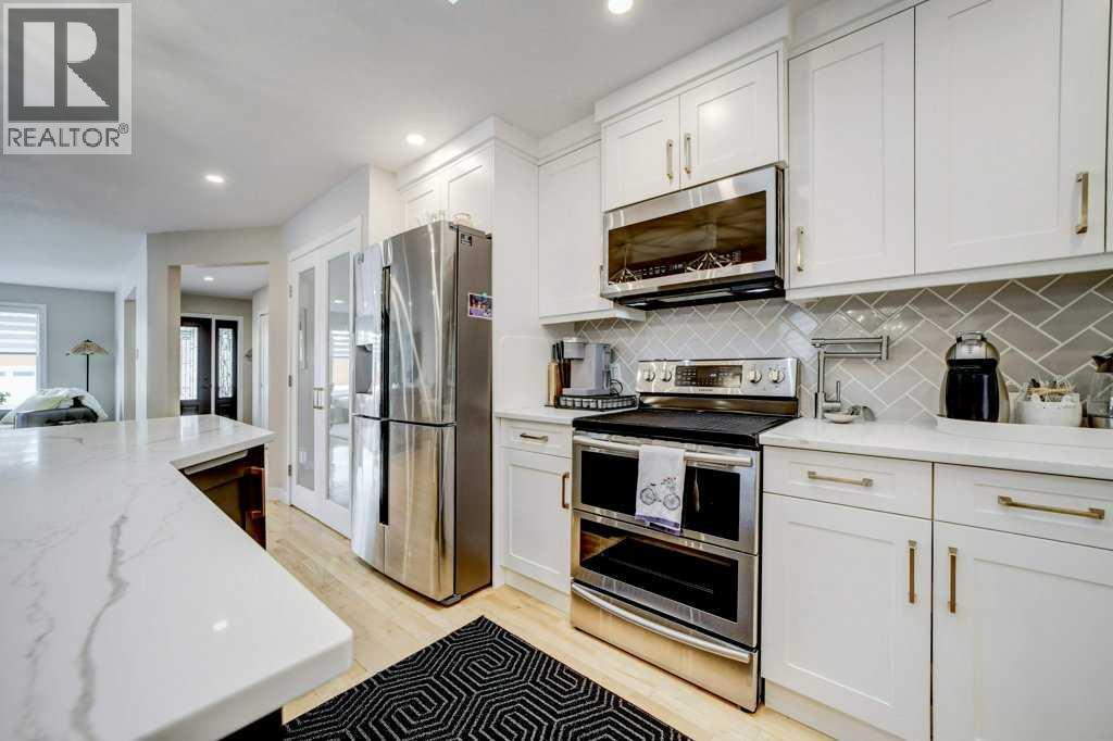 2841 6 Avenue S - 24