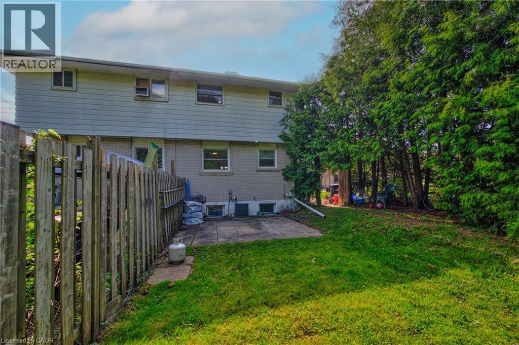 57 CLEMENS Avenue - 27
