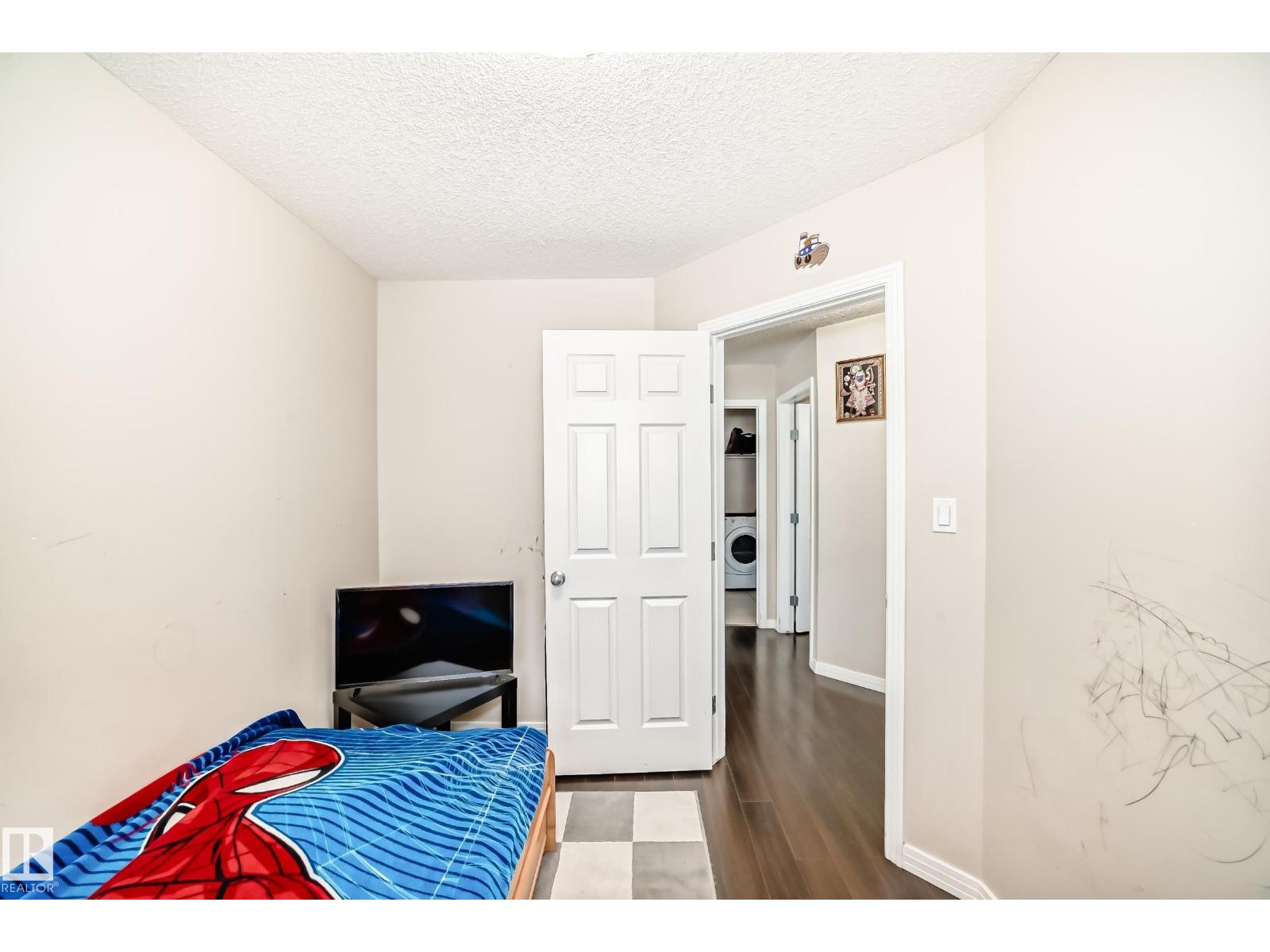 625 56 ST SW - 23