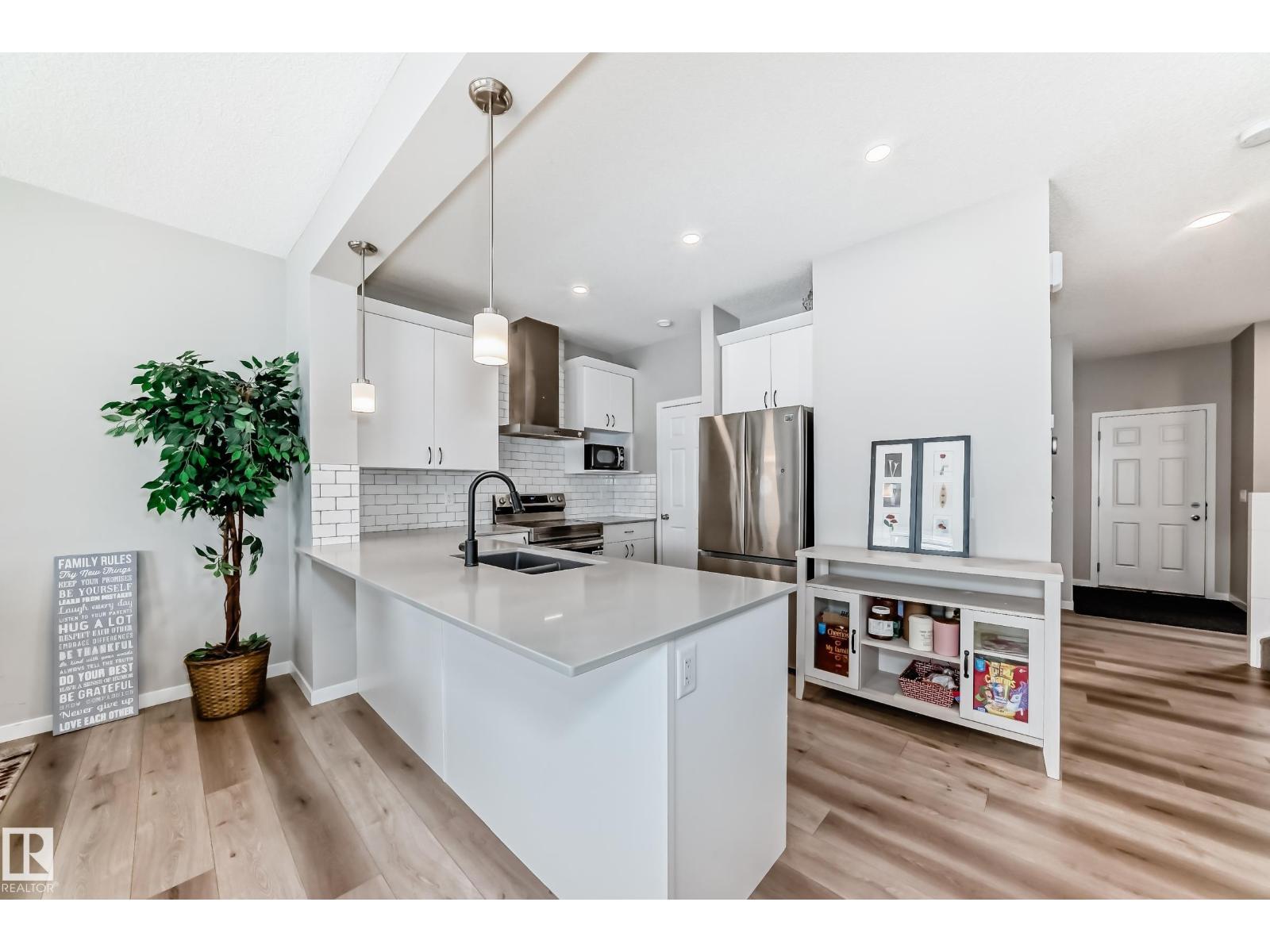 5357 LARK LD NW - 5