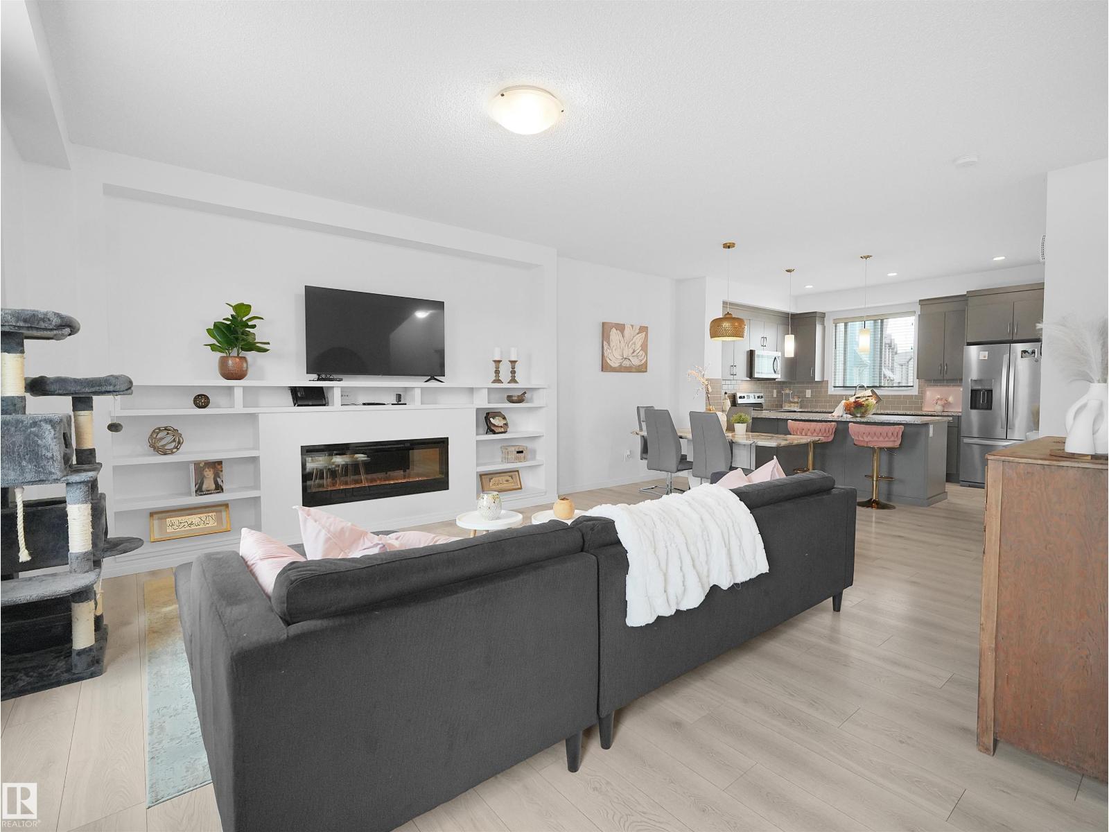 #140 16903 68 ST NW - 16
