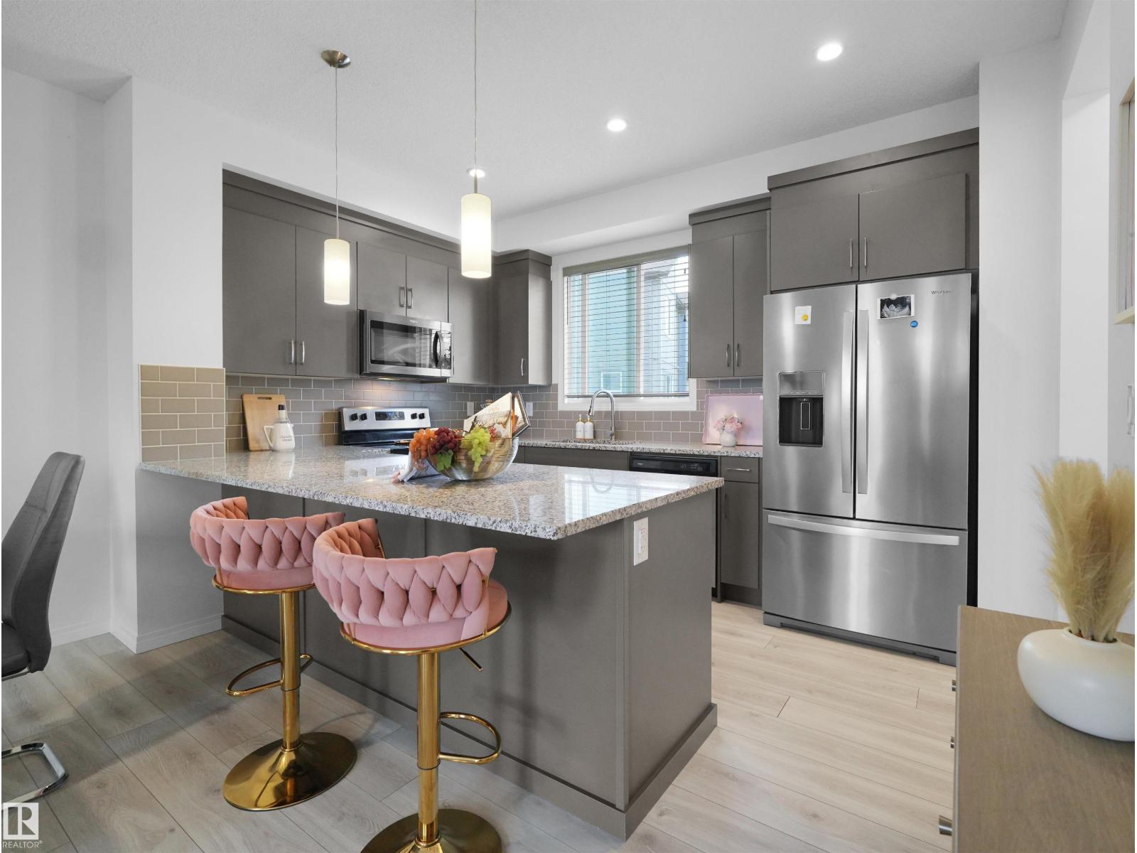 #140 16903 68 ST NW - 19