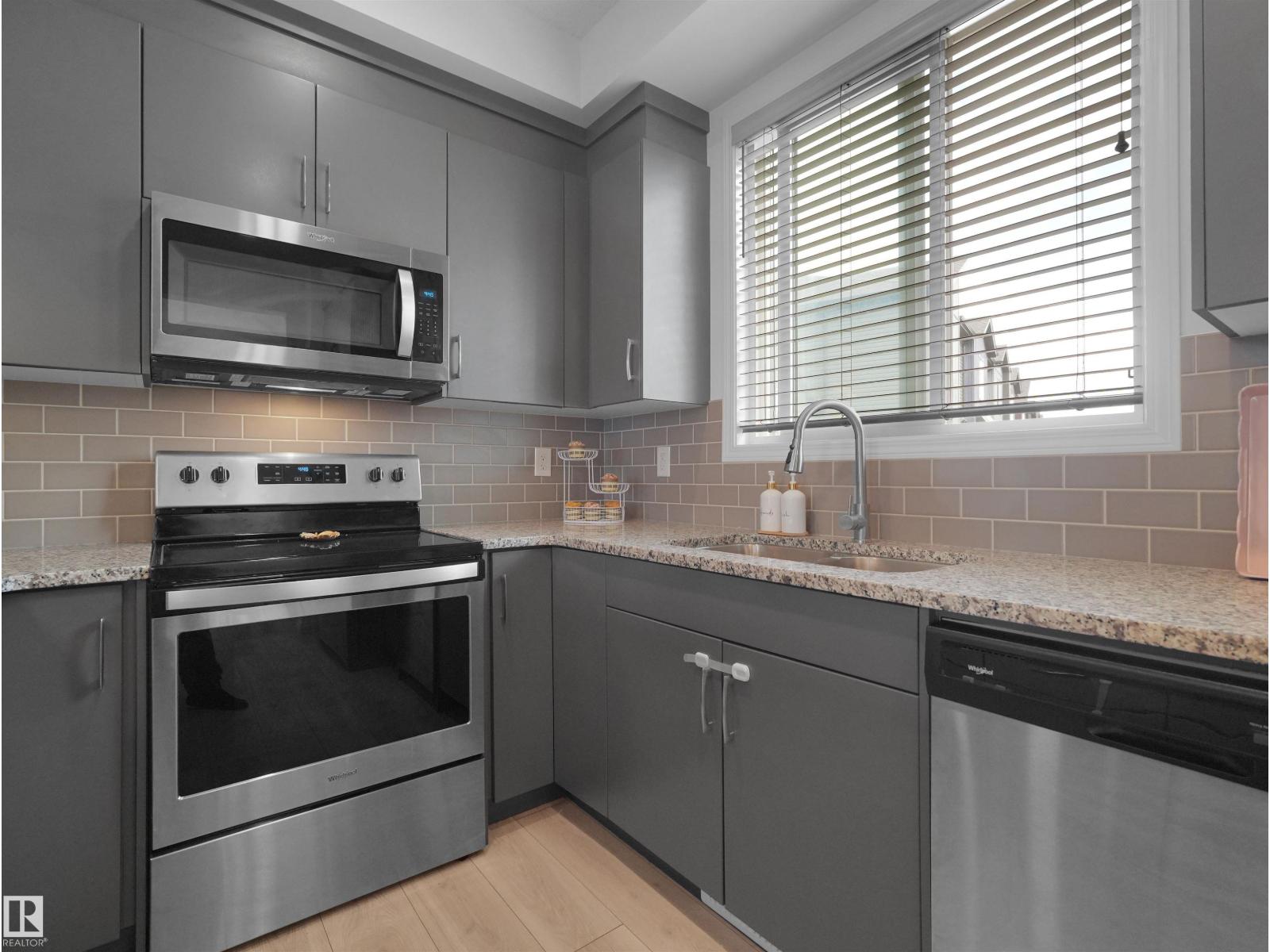 #140 16903 68 ST NW - 21
