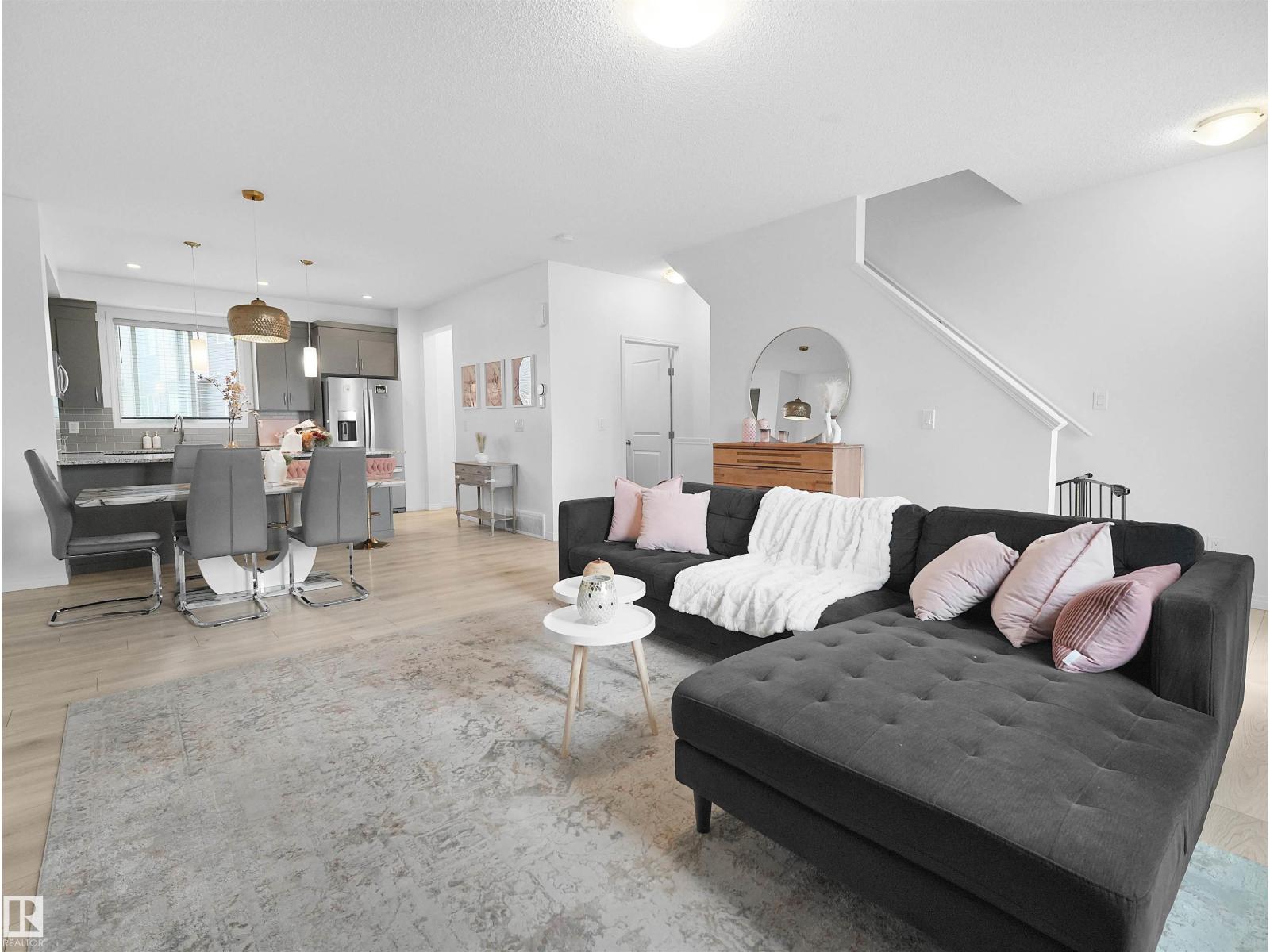 #140 16903 68 ST NW - 23