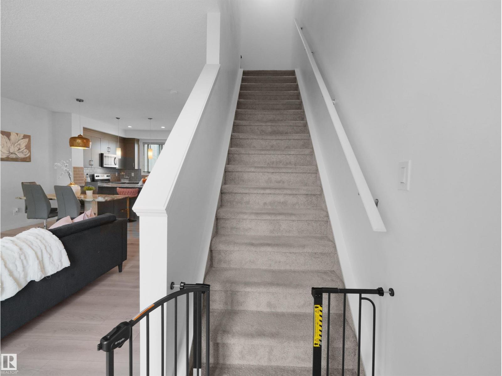 #140 16903 68 ST NW - 26