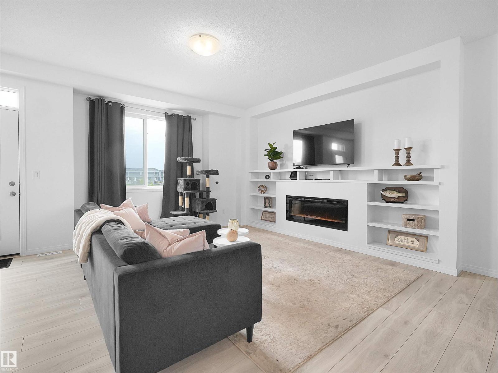 #140 16903 68 ST NW - 9