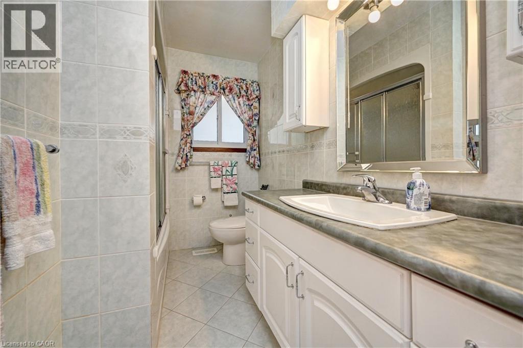 132 FOREST HILL Drive - 21