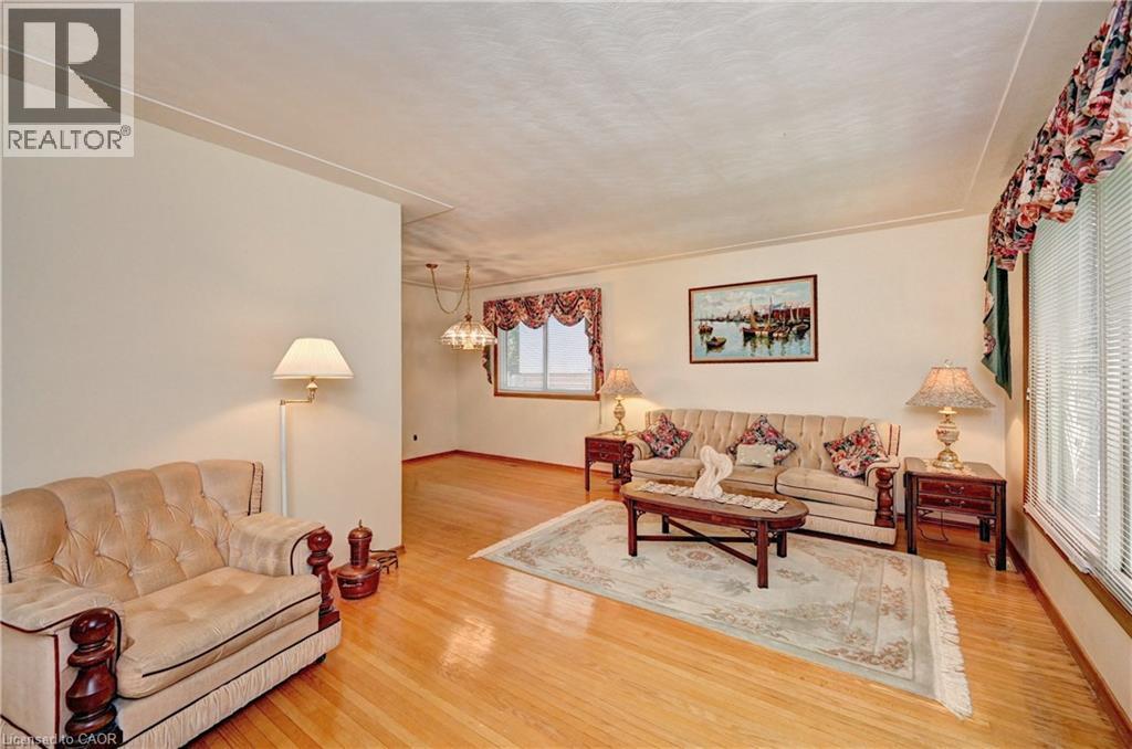 132 FOREST HILL Drive - 10