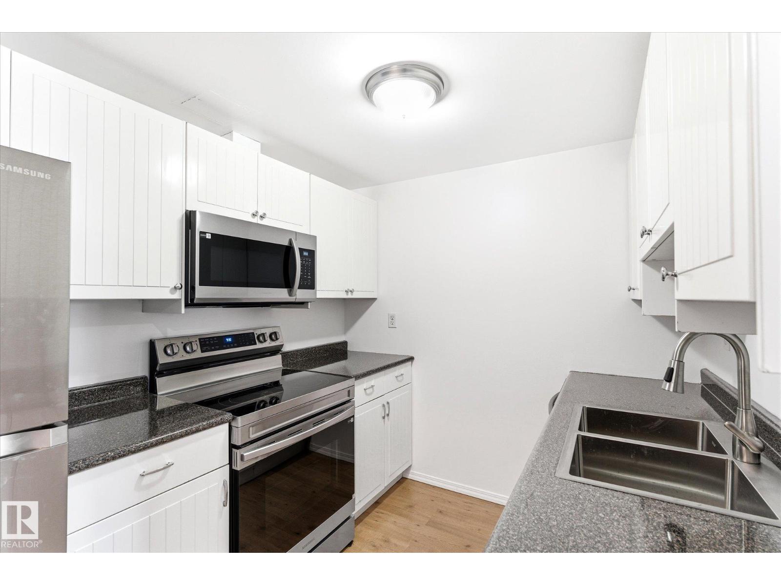 6320 184 ST NW - 9