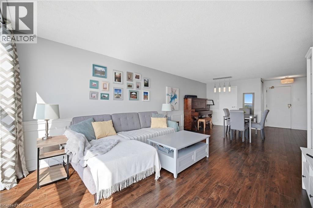 #1803 25 TRAILWOOD Drive - 16