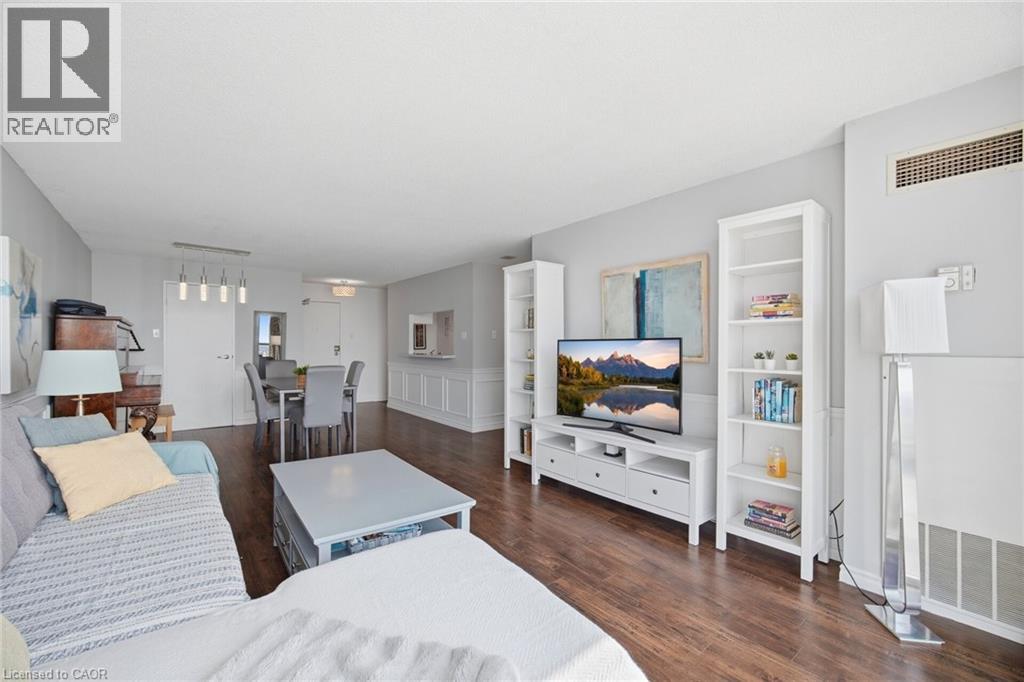 #1803 25 TRAILWOOD Drive - 18