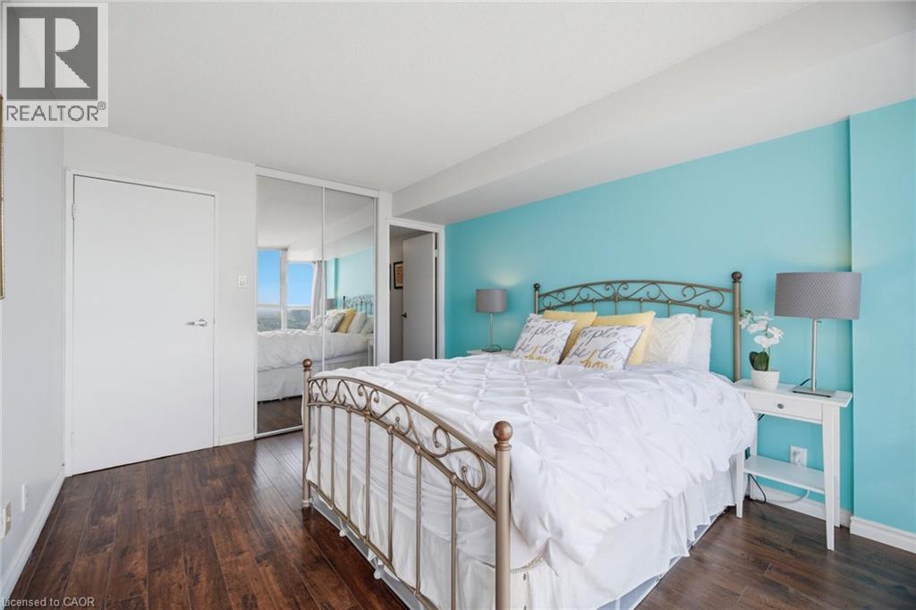 #1803 25 TRAILWOOD Drive - 29