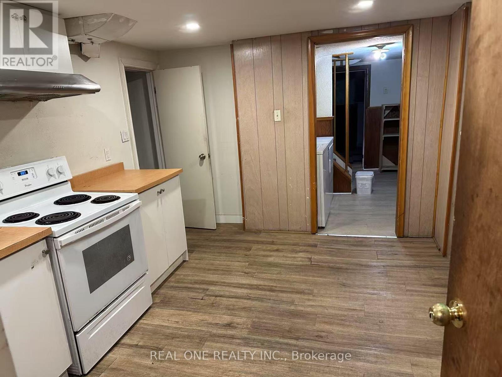 22 PLEASANT VIEW DRIVE - 11