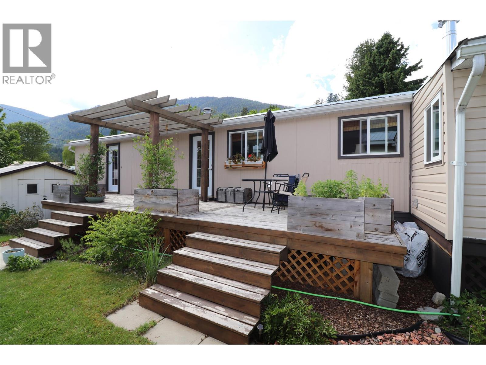 #26 2714 LOWER 6 MILE Road - 6