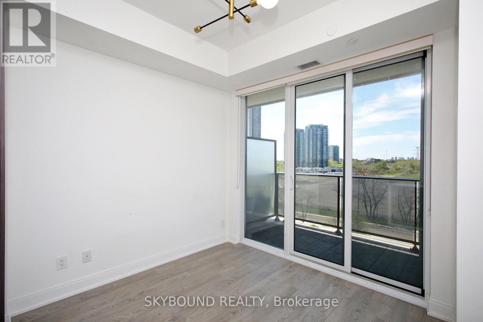 #610 70 ANNIE CRAIG DRIVE - 6