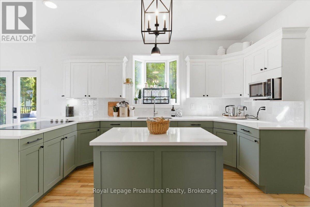 1365 FRANKFORD ROAD - 4