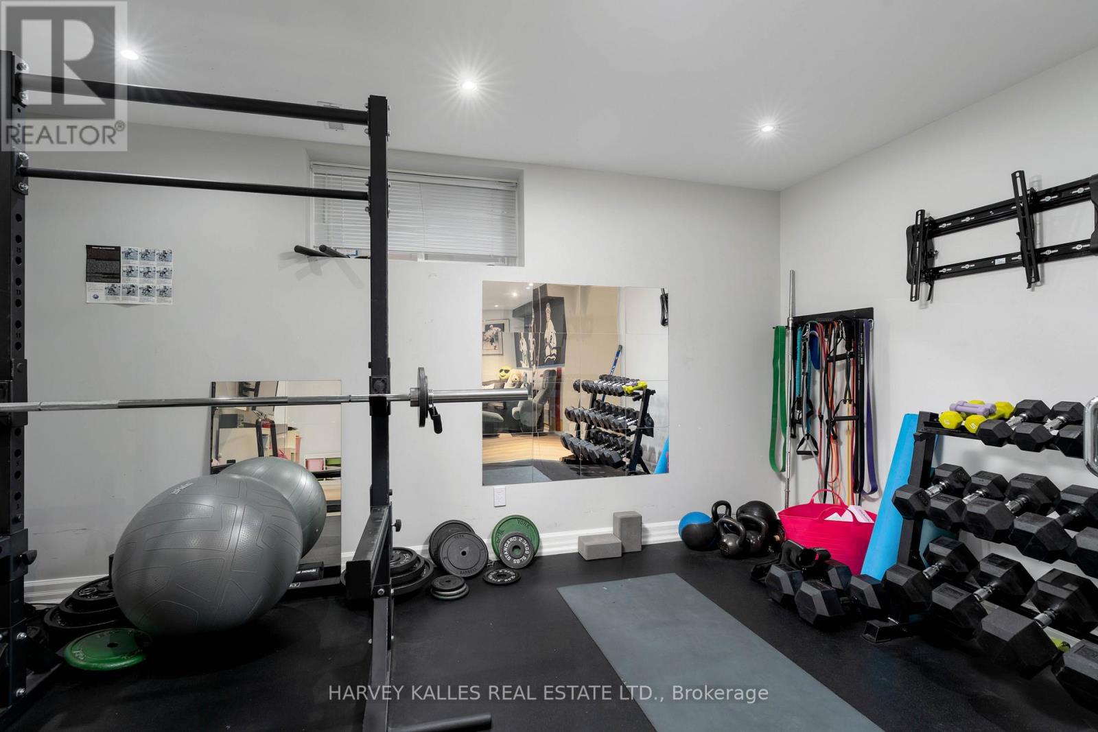 57 BURNCREST DRIVE - 36