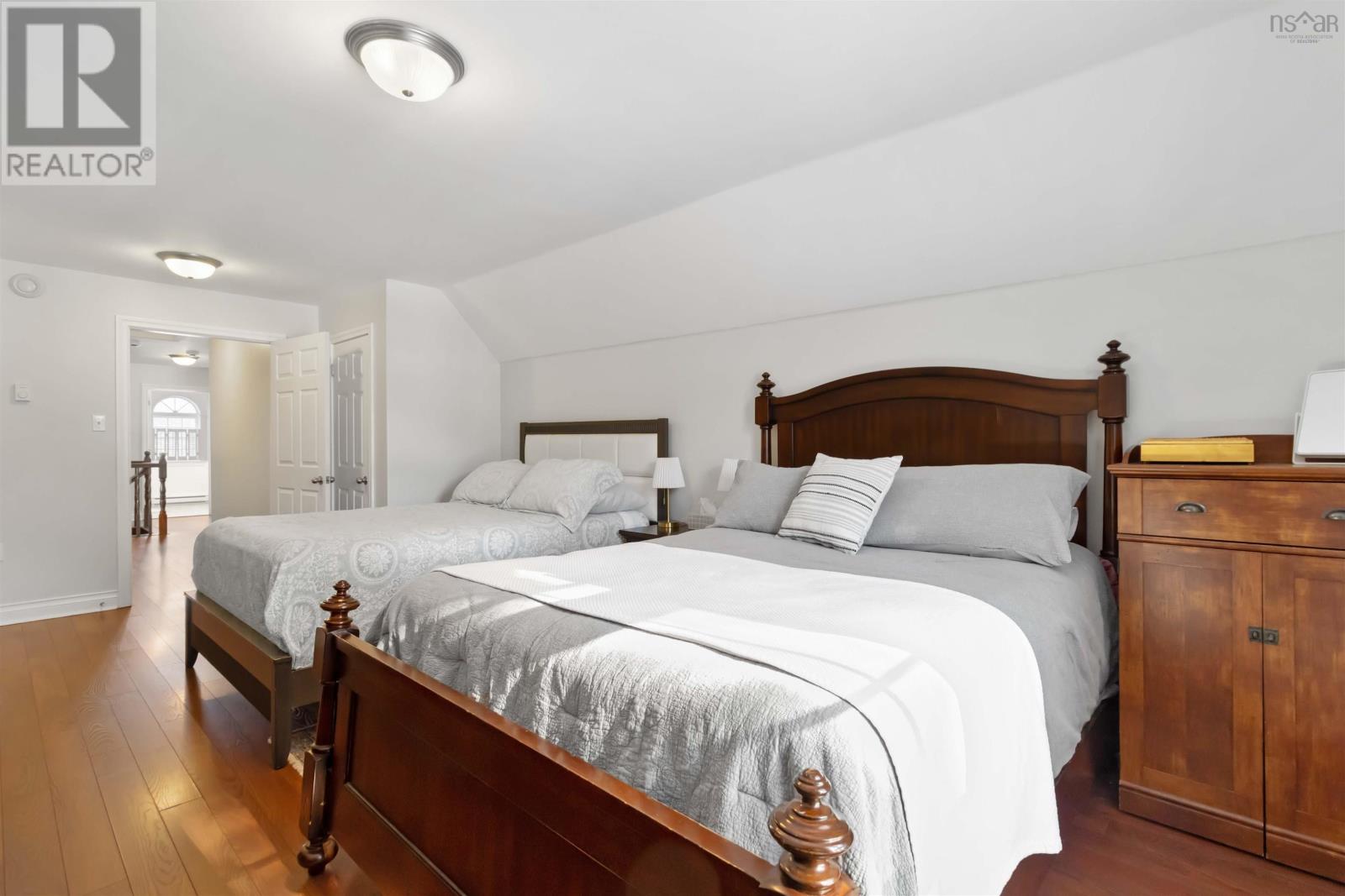 11 Forestridge Drive - 24