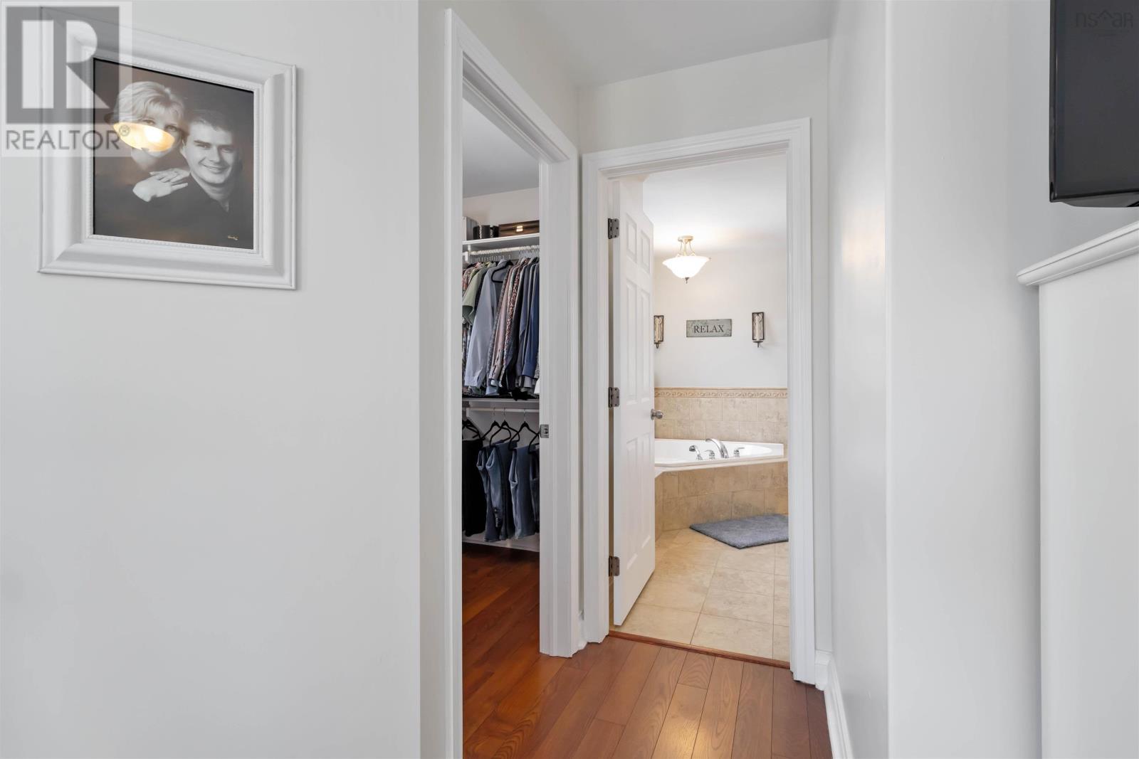 11 Forestridge Drive - 28