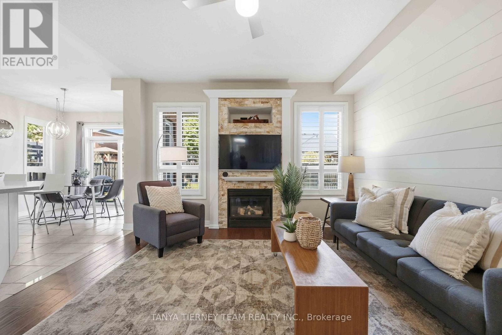9 PENHURST DRIVE - 13