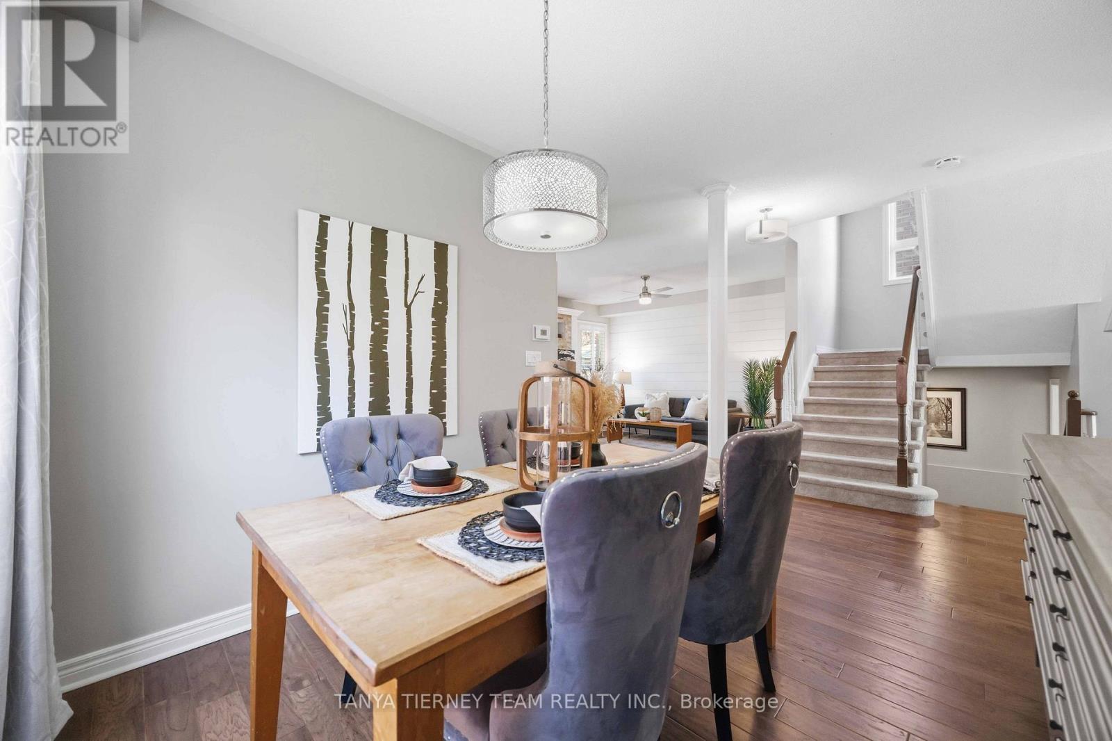 9 PENHURST DRIVE - 9
