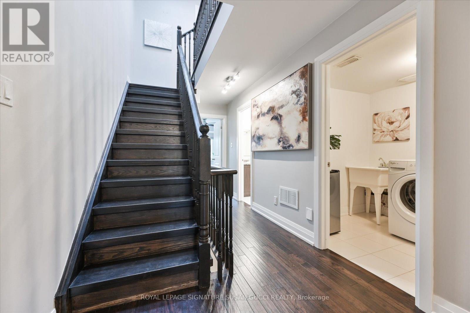 2833 ST. CLAIR AVENUE E - 15